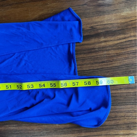 Rene Ruiz Blue Ruched Long Sleeve Gown size 6 - Picture 15 of 15